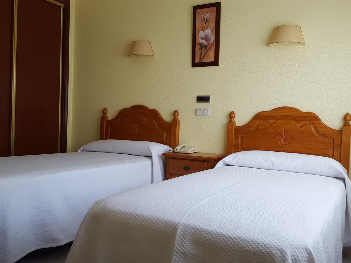 Playa de la Lanzada Hotel La Costera מראה חיצוני תמונה